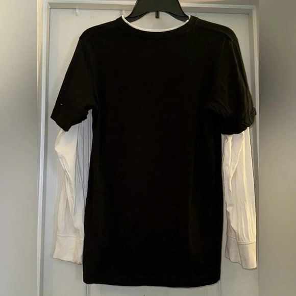 Levi’s Long Sleeve Tee - Picture 4 of 5